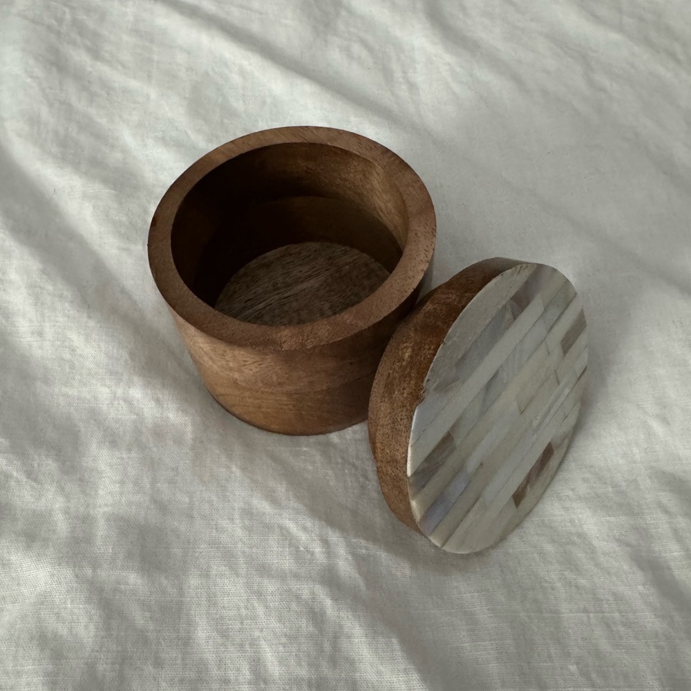 NEW Handmade wood and shell small round box